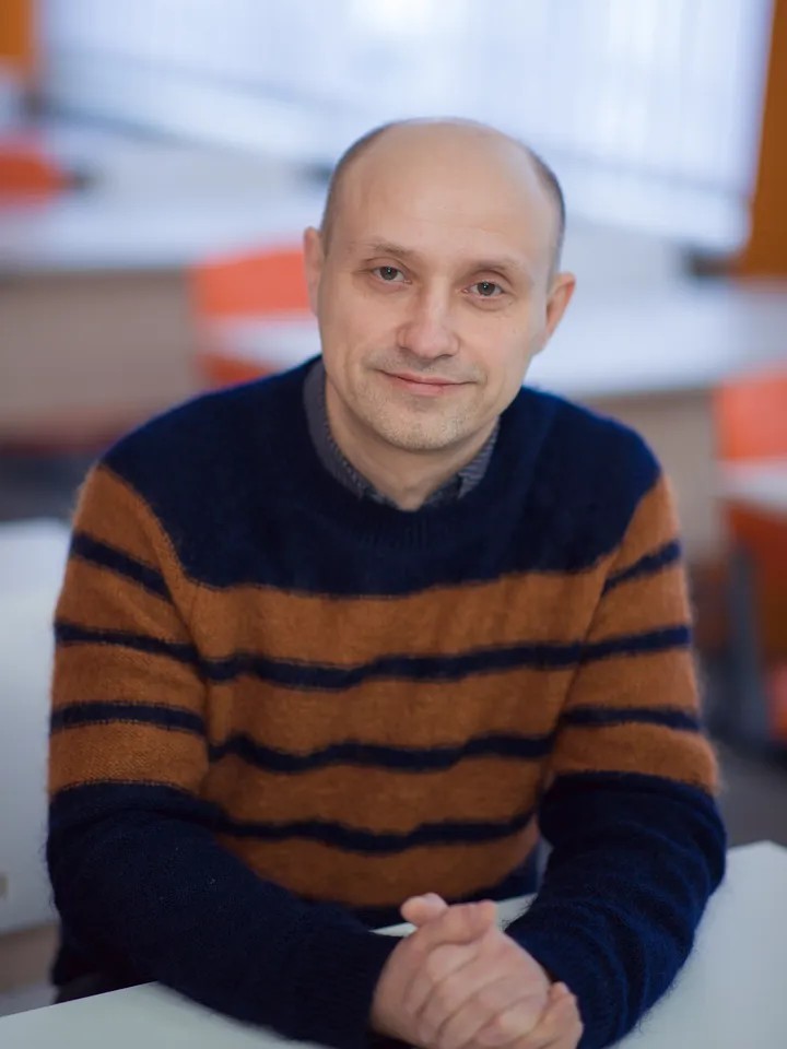 Степанников Михаил Юрьевич.